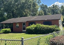 Pre-foreclosure in  BLOSSOM CIR Tallahassee, FL 32305