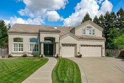 Pre-foreclosure in  STAPLEHURST WAY Elk Grove, CA 95624