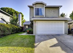 Pre-foreclosure in  CALCUTTA WAY Sacramento, CA 95842