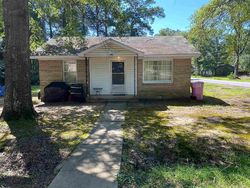 Pre-foreclosure in  N VINE ST Bryant, AR 72022