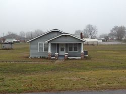 Pre-foreclosure in  TAYLOR KIZER ST Lexington, AL 35648