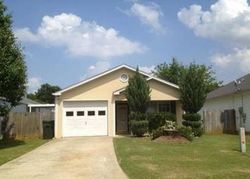 Pre-foreclosure in  WOODVINE LN Birmingham, AL 35215