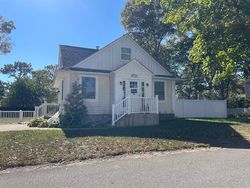 Pre-foreclosure in  BRADFORD AVE Holbrook, NY 11741