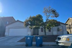 Pre-foreclosure in  ARTESIA LAKE CT Las Vegas, NV 89118