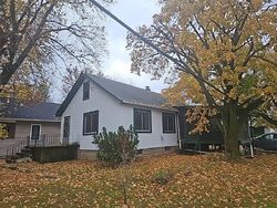 Pre-foreclosure in  SHELDON ST Kalamazoo, MI 49001