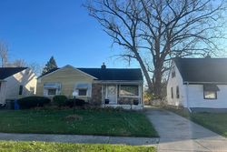 Pre-foreclosure in  PENN ST Inkster, MI 48141