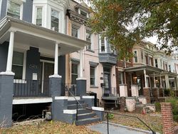 Pre-foreclosure in  14TH ST NW Washington, DC 20011
