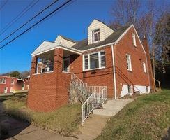 Pre-foreclosure Listing in CAVITT AVE TRAFFORD, PA 15085