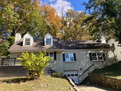 Pre-foreclosure in  MARNE DR Huntington, WV 25705