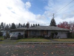 Pre-foreclosure in  5TH ST SE Puyallup, WA 98372