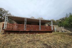 Pre-foreclosure in  VALLEY VISTA DR Central Point, OR 97502