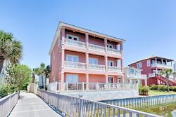 Pre-foreclosure in  SAND DUNE CT Destin, FL 32541