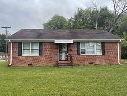 Pre-foreclosure in  BARHAM AVE Henderson, TN 38340