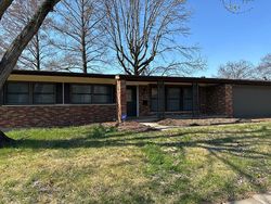 Pre-foreclosure in  NEW HALLS FERRY RD Florissant, MO 63033