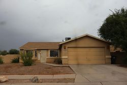 Pre-foreclosure in  W RANSOM OAKS DR Tucson, AZ 85746