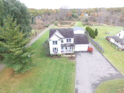  Oakwood Rd, Ortonville MI