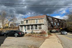 Pre-foreclosure in  BROADWAY Dover, NH 03820