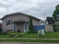 Pre-foreclosure in  JIMMY CARTER PL Winona, MN 55987