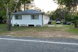 Pre-foreclosure in  ALMA WALKER RD Folkston, GA 31537