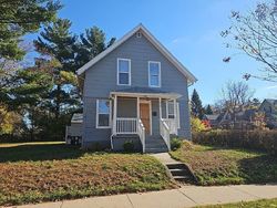 Pre-foreclosure in  EASTERN AVE NE Grand Rapids, MI 49503