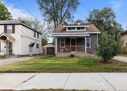 Pre-foreclosure in  SILVER AVE SE Grand Rapids, MI 49507