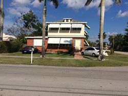 Pre-foreclosure in  SW 5TH AVE Homestead, FL 33034