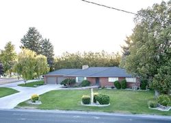 Pre-foreclosure in  OVERLAND AVE Burley, ID 83318