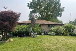 Pre-foreclosure in  CRYSTAL AVE South Elgin, IL 60177