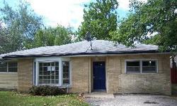Pre-foreclosure in  S THORNWOOD DR Lake Villa, IL 60046