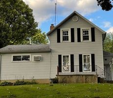 Pre-foreclosure in  CLARK ST Marseilles, IL 61341