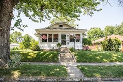 Pre-foreclosure in  E VICTORIA ST South Bend, IN 46614