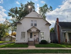 Pre-foreclosure in  W GARFIELD AVE Goshen, IN 46526