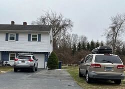Pre-foreclosure in  SPITHEAD RD Waterford, CT 06385