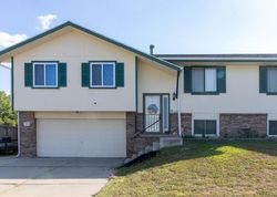 Pre-foreclosure in  W OLYMPIC CIR Lincoln, NE 68524