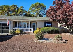 Pre-foreclosure in  OAKFIELD RD Toms River, NJ 08757