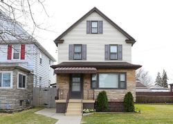 Pre-foreclosure in  INDEPENDENCE AVE Niagara Falls, NY 14301