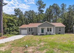 Pre-foreclosure in  GREEN VALLEY RD Fayetteville, NC 28311