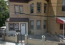 Pre-foreclosure in  CORNELL AVE Yonkers, NY 10705