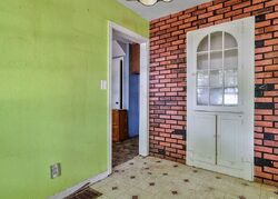Pre-foreclosure in  ASHWOOD AVE Dayton, OH 45405