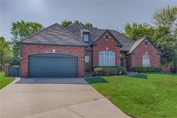 Pre-foreclosure in  CROYDON RD Oklahoma City, OK 73130