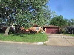 Pre-foreclosure in  N MCKINLEY AVE Oklahoma City, OK 73114