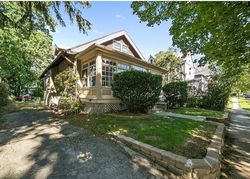 Pre-foreclosure in  LEWIS AVE Lansdowne, PA 19050