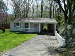 Pre-foreclosure in  DEVANEY LN Oliver Springs, TN 37840