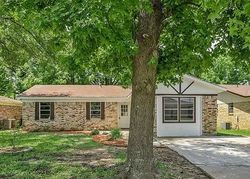 Pre-foreclosure in  CAMELLIA LN Bossier City, LA 71111