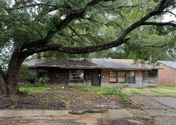 Pre-foreclosure in  BRANDTWAY ST Shreveport, LA 71108