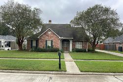 Pre-foreclosure in  CARRINGTON PLACE AVE Baton Rouge, LA 70817