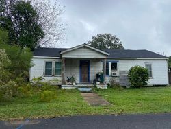 Pre-foreclosure in  CHOPIN ST Lafayette, LA 70501