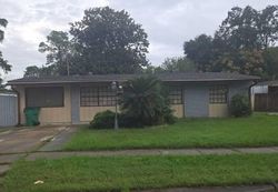 Pre-foreclosure in  COOPER RD Gretna, LA 70056