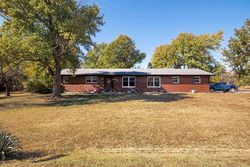 Pre-foreclosure in  S DOWELL TER Wichita, KS 67207