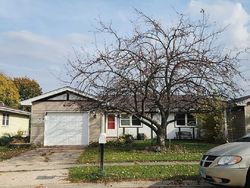 Pre-foreclosure in  KENILWORTH AVE South Elgin, IL 60177